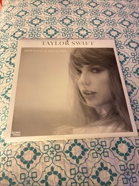 Taylor Swift 2026 Sepia Portrait Wall Calendar 16 month